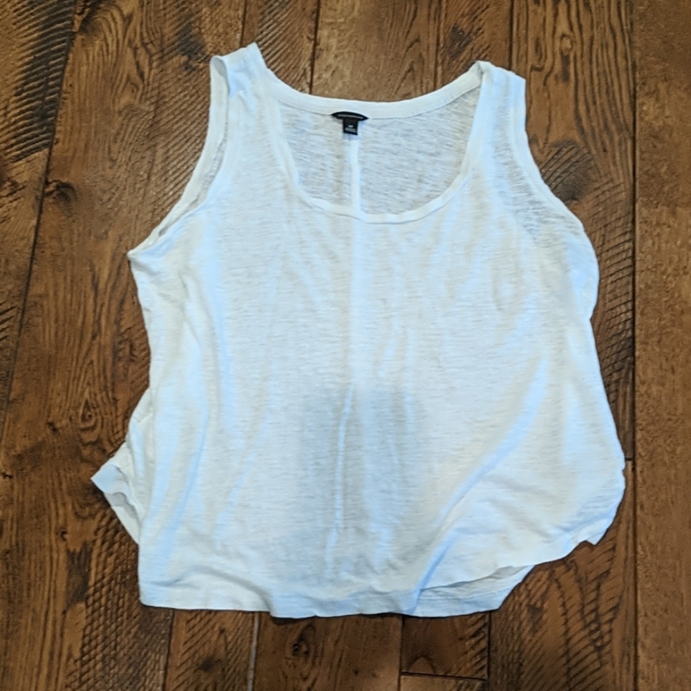 Ann Taylor White Tank Top Size M